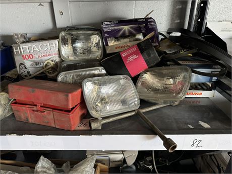 Lot 82 - Various automotive lights