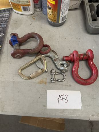 Lot 173 - Buckles and hooks