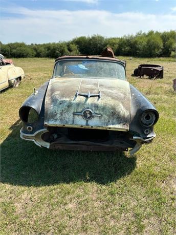 Lot 1054 - 1955 Starfire convertible