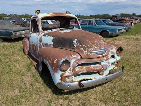 Lot 1068 - 1954 Chevy Half Ton Short box