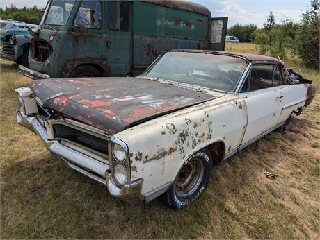 Lot 1032 - 1964 Pontiac Parisienne