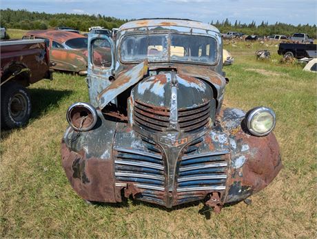 Lot 1080 - 1938 - 1940 Dodge Travelall panel wagon