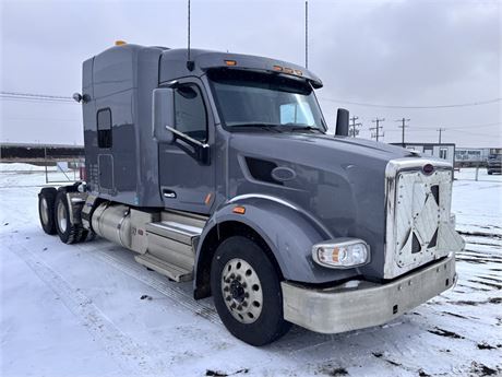 Lot 7570 - 2021 Peterbilt 567 T/A