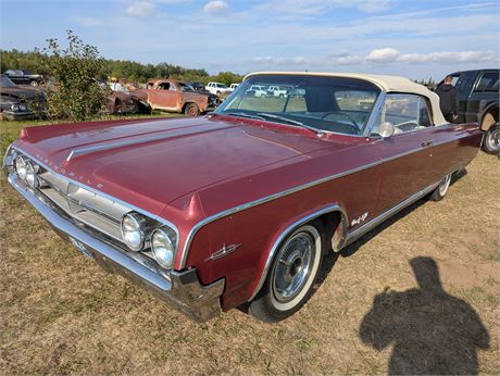 Lot 1005 - 1964 Oldsmobile 98 Convertible