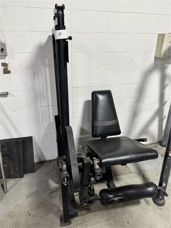 Lot 91 - Leg Press Machine Icarian