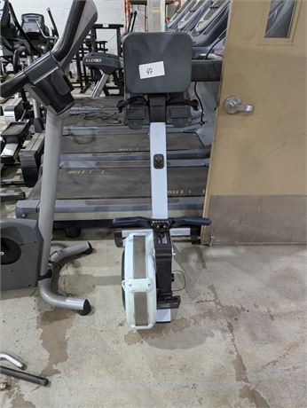 Lot 47 - Concept 2 Row machine