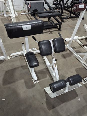 Lot 8 - Apex curl bench, Crunch curl