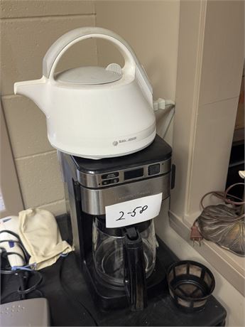 Lot 2-58 - Coffee Maker Hemilton Beach, Kettle Black&Decker