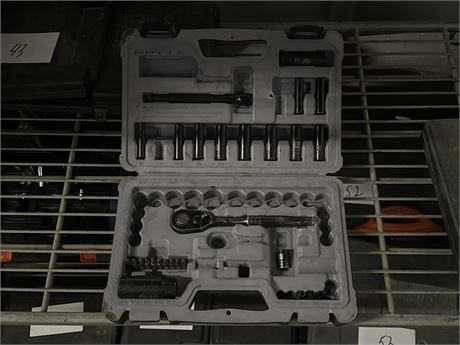 Lot 44 - 1/4 Full Socket Set