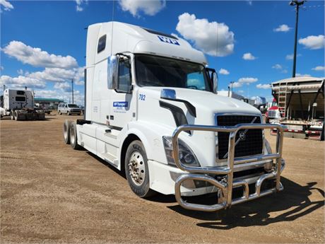 Lot 7685 - 2018 Volvo VNL670 T/A