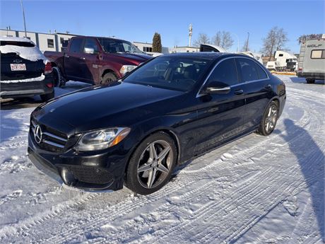 Lot 7891 - 2015 Mercedes-Benz C300 4 MATIC