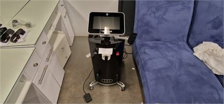 Lot 65 - 2021 InMode Triton Laser Hair Removal with pedal SUNS