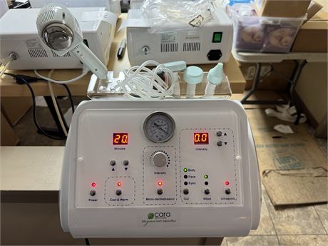 Lot 2-19 -  Care DiamondDerm Pro MDA Microdermabrasion Machine