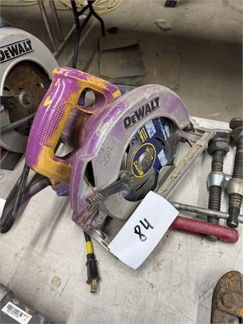 Lot 84 - 7-1/4" Circular Saw