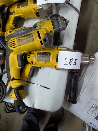 Lot 285 - VSR Drills & Die Grinder Dewalt