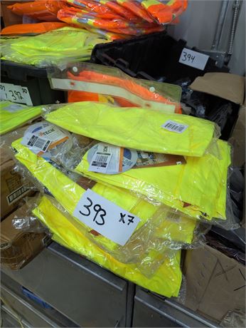 Lot 393 - Hi-vis Lightweight Safety Rainwear