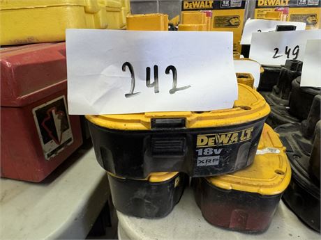 Lot 242 - DeWalt Batteries 18V