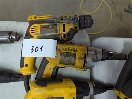 Lot 301 - VSR Screwdriver & VSR Drill DeWalt