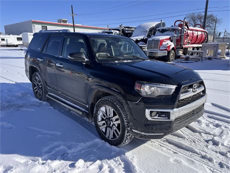 Lot 7995 - 2018 Toyota 4Runner Limited