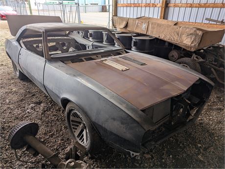 Lot 51 -1967 chevrolet camero