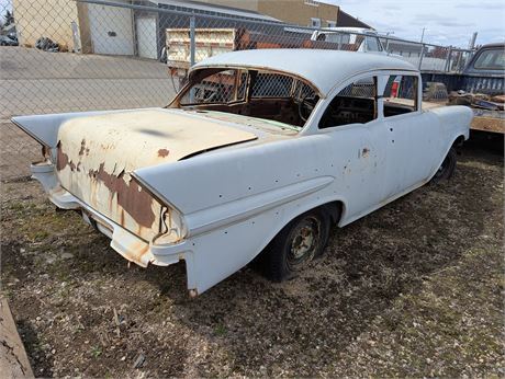 Lot 62 - 1956 Pontiac  Starchief