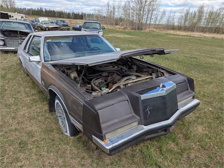 Lot 133 - 1980  Chrysler Imperial