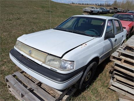 Lot 109 - 1994  Mercury Topaz GS