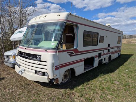 Lot 172 - 1992  Winnebago Brave