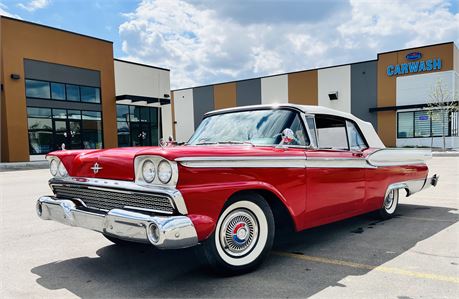 Lot 10 - 1959 Meteor Moncalm Convertible