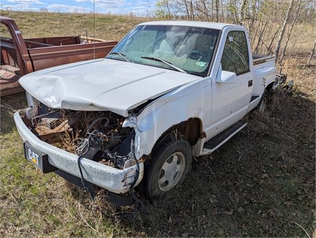 Lot 170 - 1997  Chevrolet 1500 Stepside