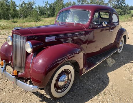 Lot 4 - 1939 Packard 110 Deluxe Business Coupe