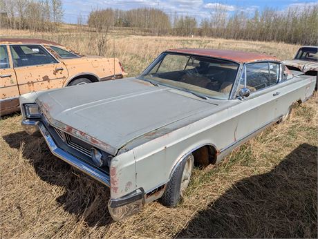 Lot 159 - 1967  Chrysler Newport Custom