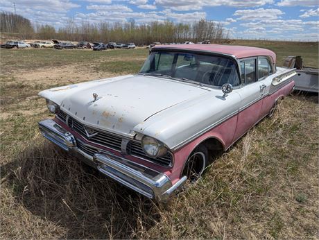 Lot 200 - 1957  Mercury Monarch