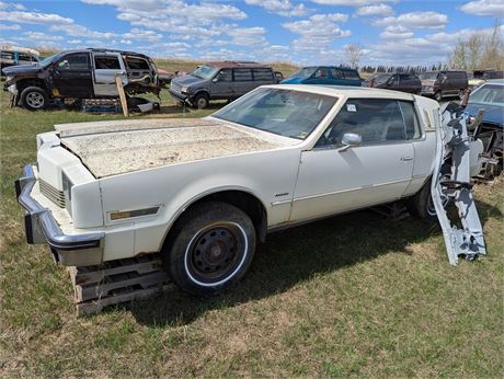 Lot 129 - 1983  Oldsmobile Tornado Brougham