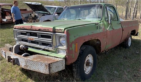 Lot 169 - 1976  GMC Sierra Grande Special 1500 4X4