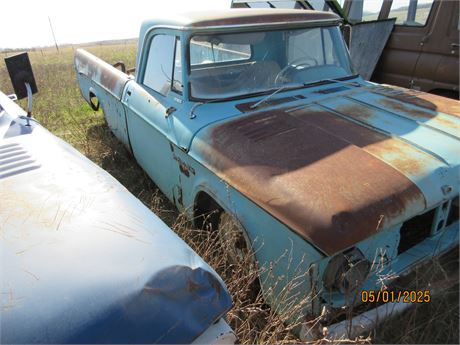 Lot 175 - 1964 Dodge 1/2-Ton Custom Longbox