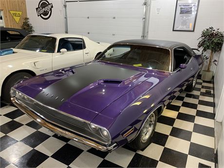 Lot 27 - 1970 Dodge Challenger SE