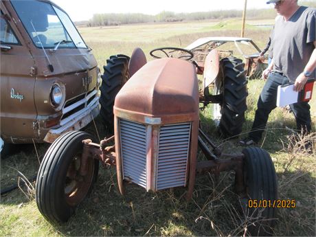 Lot 188 - 1964 Massey Ferguson Tractor