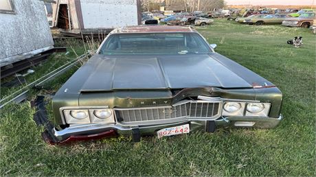 Lot 308 - 1973 Chrysler Newport