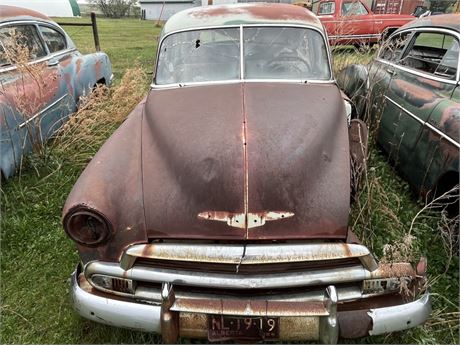 Lot 327 - 1949-51 Chev project car