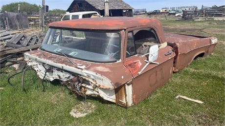 Lot 312 - 1969 Dodge cab  shortbox box and hood