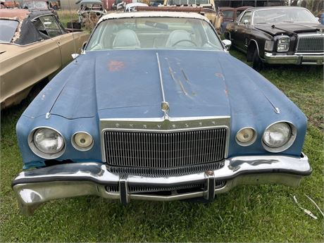 Lot 337 - 1976 Chrysler Cordoba