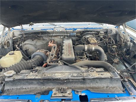Lot 275 - 1993 Dodge Power Ram 350 Cummins Turbo Diesel Cab and Chassis