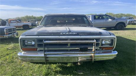 Lot 309 - 1990 Dodge Ramcharger 4x4.