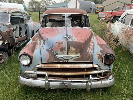 Lot 326 - 1949-51 Chev project car