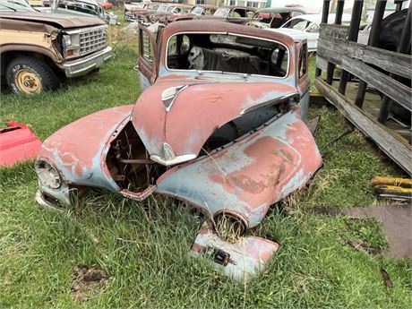 Lot 334 - 1940? Plymouth Special Deluxe