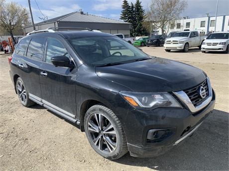 Lot 8045 - 2020 Nissan Pathfinder Platinum