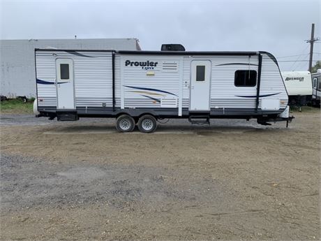 Lot 8068 - 2015 Heartland Prowler Lynx 305LX