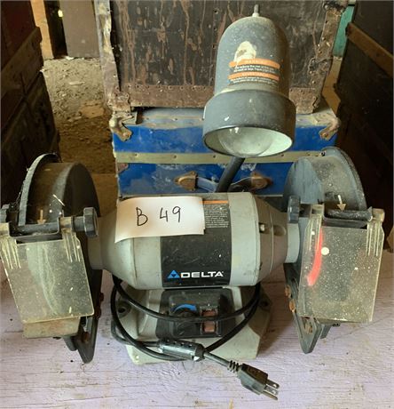 Lot 49 - Delta Bench Grinder