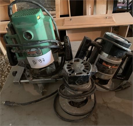 Lot 97 - (3) Routers